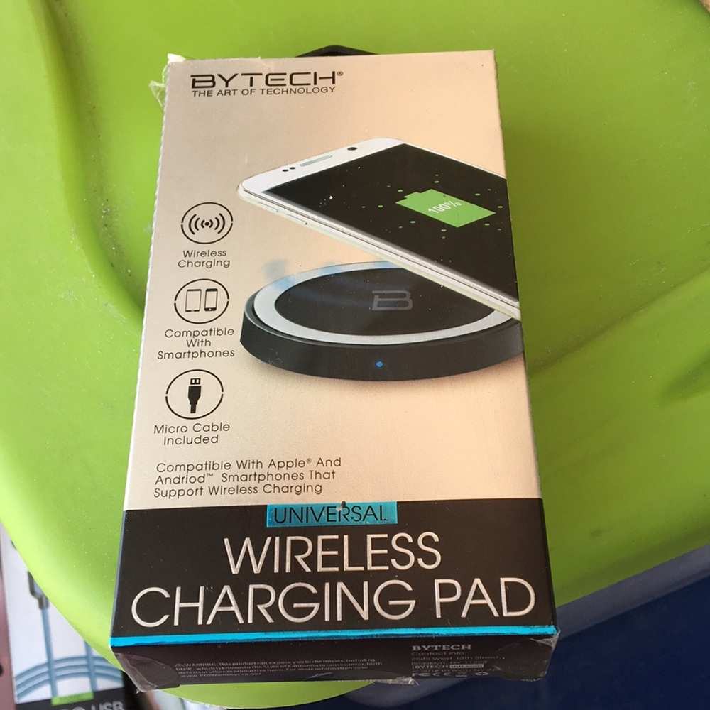 New Bytech Universal Wireless Phone Charging Pad